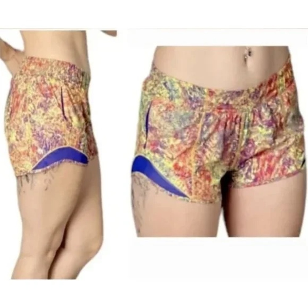Lululemon Athletica hotty hot shorts